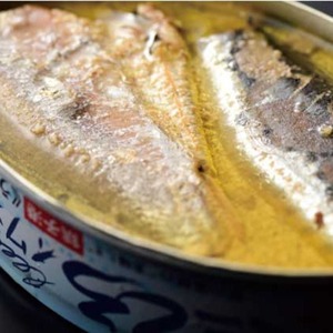 Sardinas enlatadas en aceite de oliva natural, 100% con sal suave, esterilizadas por retorta, enlatos premium para importadores y compradores mayoristas de alimentos. - Product Image 1