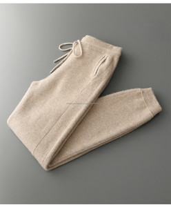 Pantalon de jogging personnalisé pour homme en toile délavée pour la course et l'entraînement - Product Image 5