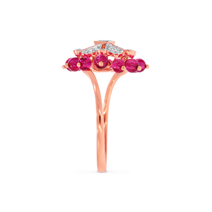 Anillo de Diamantes Blooming Elegance con Rubí en Forma de Flor, Anillo de Diamantes con Rubíes Redondos en Oro Rosa de 18K y Racimo de Diamantes en Forma de Pera - Product Image 3