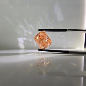 Diamante Cultivado en Laboratorio, Corte Cojín, Color Rosa Intenso, 7 Quilates, Certificado IGI, VS2, para Joyería, Venta al Por Mayor - Product Image 3