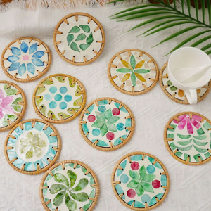 Assiette en rotin tissé à la main, écologique, pour la cuisine, design floral classique vietnamien - Product Image 1