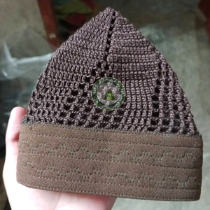Gorro Islámico Hecho a Mano, 100% Algodón, Kufi Hijab para Hombre, Ecológico, Ajustable, Gorra Musulmana de Diseño Étnico, Bangladesh - Product Image 3
