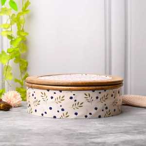 Casserole classique en bois naturel fini, écologique, passe au lave-vaisselle, diamètre 20 cm, boîte à hotpot, support à roti artisanal - Product Image 1