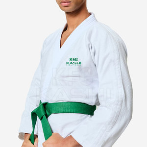 Nouvel arrivage : Kimono de judo haute densité pour hommes, idéal pour la pratique du karaté, des arts martiaux, l'entraînement, le sparring et les tournois, avec logo frontal. - Product Image 3