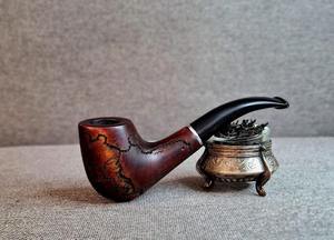 Pipa de Fumar de Madera Roja Hecha a Mano, con Patrón Clásico Tradicional de Lujo, Grabada, de Alta Calidad y Ecológica, para Uso Personal - Product Image 6