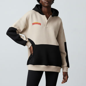 Sudadera con Capucha Extra Grande Personalizada para Mujer, Color Crema y Negro, con Bloques de Color en la Parte Delantera, Bolsillos con Logotipo, Prenda de Otoño, Manga Larga, Tejido de Algodón - Product Image 1