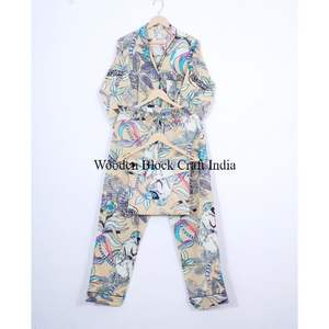 Conjunto de Pijama de Lujo 100% Algodón con Estampado Único de Mono, Transpirable, para Dormir, con Cuello Camisero y Mangas Tres Cuartos, Ropa de Estar por Casa - Product Image 5