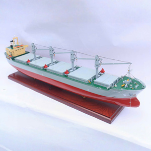 LUCKY FINDER Gia Nhien Co.,Ltd Maqueta de Barco de Carga Comercial de Madera Hecha a Mano para Colección o Regalo Global - Product Image 1