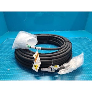 Cable RF AMAT 0190-18120, Cable Lateral RF, Usado, Piezas de Equipos Semiconductores Legacy - Product Image 2
