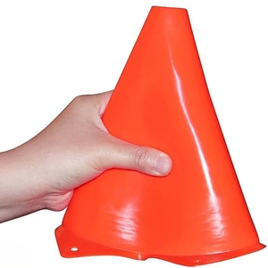 Cônes en caoutchouc durables pour la pratique sportive, cônes en caoutchouc sécuritaires pour l'entraînement sportif des enfants, cônes flexibles pour les exercices d'entraînement au football. - Product Image 6