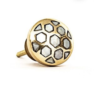 Perillas de hardware hechas a mano de India, manijas decorativas de latón y madre de la madre, manijas, perillas de cajón de gabinete, manija de hardware - Product Image 1