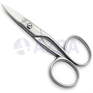 Ciseaux à ongles professionnels en acier inoxydable durables de 9 cm avec lames affûtées pour pédicure et soins des pieds professionnels - Product Image 3
