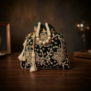 Handmade <b>Green</b> Beaded Embroidery Evening Clutch <b>Purse</b> Party Bag with Half Moon Pattern and Pearl Decoration - Product Image 4