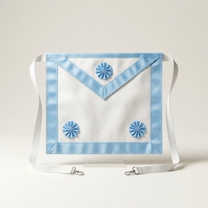 Badge de tablier maçonnique personnalisé brodé, écologique, avec épingle de sûreté, pendentif carré bleu et blanc à coudre pour promotion - Product Image 2