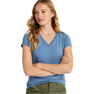 T-shirt femme coupe décontractée en coton doux, idéal pour un usage quotidien, confortable et élégant pour un look sans effort. - Product Image 1