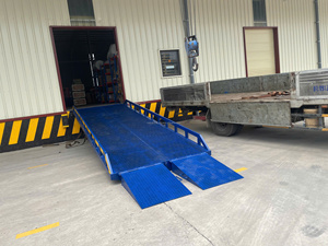 Rampa de Carga Hidráulica Naltako de 6 Toneladas para Camiones, Manejo de Carga con Montacargas en Almacenes, Rampa Móvil de 6t para Patio - Product Image 4