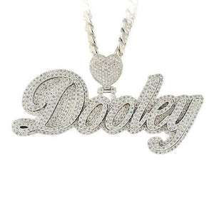 Pendentif de luxe personnalisé avec nom Dooley, serti de moissanite, bijoux hip-hop avec attache cœur, collier lettre diamant sur mesure - Product Image 1