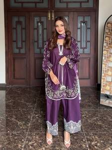 Conjunto de Salwar Kameez Morado Bordado para Mujer, con Dupatta, Diseño Étnico, para Fiestas de Verano, Traje Tradicional Indio - Product Image 2