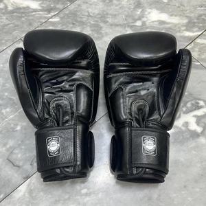 ถุงมือชกมวยไทยมืออาชีพขายดีอันดับต้นๆ สำหรับฝึกซ้อมคิกบ็อกซิ่ง ศิลปะการต่อสู้ หนังแท้ MMA ปรับแต่งได้ - Product Image 4