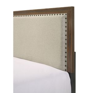 Bellissimo letto matrimoniale con pannelli, finitura marrone ciliegio, testiera imbottita in tessuto con borde decorato con borchie, mobili da camera da letto in legno - Product Image 3