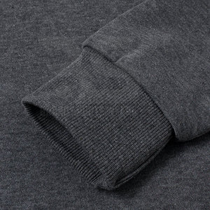 Sweat-shirts pour hommes en coton doux et coutures résistantes, idéaux pour les tenues décontractées, les voyages et le confort quotidien. - Product Image 5