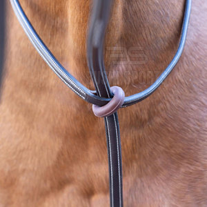 Martingala para Caballos en Oferta, Cómoda y Diseñada para Sesiones de Equitación y Actividades al Aire Libre - Product Image 4