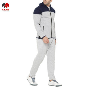 ชุดวอร์มผู้ชายขายดี น้ำหนักเบา สำหรับฤดูหนาว ดีไซน์โดดเด่น ผ้าระบายอากาศได้ดี สวมใส่สบาย เป็นมิตรต่อสิ่งแวดล้อม - Product Image 4