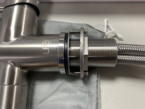 Grifo Purificador de Agua Fría/Caliente de un Solo Grifo con Tecnología RO, Operación Manual, Montaje en Encimera, Acabado Níquel Cepillado - Product Image 4