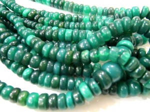 Perles en onyx vert naturel, calcédoine, rondes, lisses, 7 à 12 mm, 8 pouces - Product Image 3