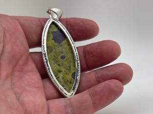 Pendentif en jaspe vert, argent sterling 925, fait à la main, 3,5 pouces, collier en pierres précieuses naturelles, bijoux fantaisie, cadeau pour femmes - Product Image 5