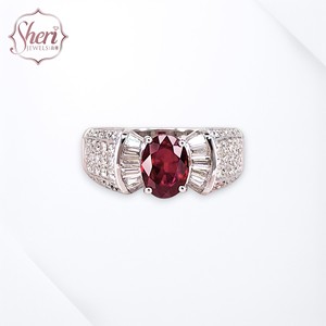 [Sheri Jewels] 18K Solid White Gold Natural Taper Baguette & Round Brilliant Cut Diamond Ring Mounting - for Women - Product Image 1