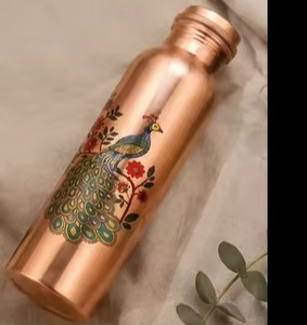 Botella de Agua de Cobre con Diseño de Pavo Real, Estilo Oriental, Portátil, Reutilizable, para Viajes - Product Image 1