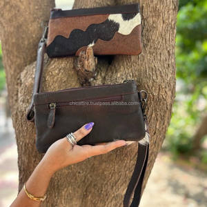 กระเป๋าคลัทช์หนังขนสัตว์แท้แบบมีซิปสำหรับผู้หญิงกระเป๋าคลัทช์ทำมือพิมพ์ลายนูน - Product Image 5