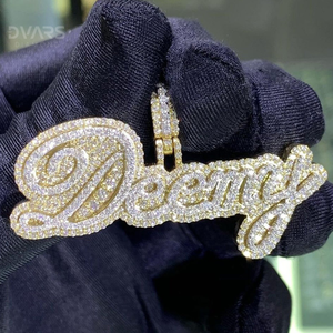 Colgante de Letra HipHop con Nombre Personalizado en Moissanita VVS, Plata 925, Certificado GCI e IDGL de Lujo - Product Image 2