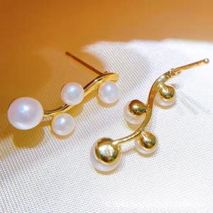 ต่างหูมุกน้ำจืดทรงเรขาคณิต แนะนำขนาดไล่ระดับสี  เครื่องประดับดีไซน์เฉพาะกลุ่ม - Product Image 2