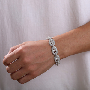 Bracelet cubain en moissanite pour homme, en argent 925, style hip-hop, avec fermoir boîte, bijou de luxe léger - Product Image 1