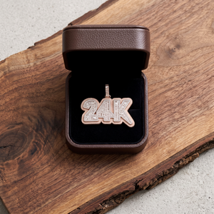 Colgante Personalizado de Letra Burbuja Hip Hop 24K con Micro Pavé de Diamantes Moissanita, Bicolor, Plata de Ley 925 - Product Image 5