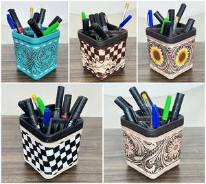 Nuevo Portalápices Redondo de Cuero Genuino Hecho a Mano por Diseñadores, Organizador de Escritorio Estilo Western para la Expo de Marzo, Accesorio para Oficina y Escuela - Product Image 4