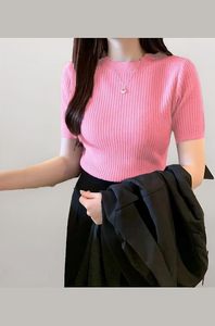 Elegante camiseta de punto casual de verano para mujer, corte ajustado, cuello redondo, algodón de alta calidad, manga corta, estampada. - Product Image 3