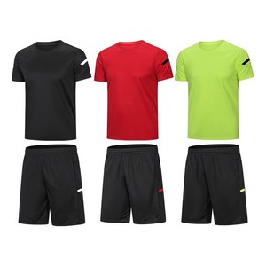 Conjunto Deportivo de Verano para Hombre, Camiseta y Pantalones Cortos, Cuello Redondo, Secado Rápido, Color Sólido, 100% Poliéster, Tejido de Punto, Ropa Deportiva - Product Image 1