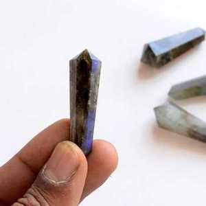 Vente en gros : Meilleure qualité, tour de cristal d'howlite naturelle polie, baguette de quartz, pierre de guérison Reiki, obélisque, pointes de cristal - Product Image 3