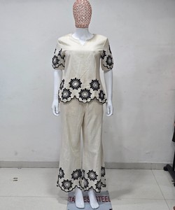 Conjunto de Algodón con Bordado de Cadena, Estilo Étnico, para Uso Diario, Precio al por Mayor, Color Blanco - Product Image 6