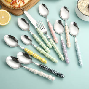 Superbe ensemble de couverts en métal avec poignées en perles, compatible lave-vaisselle, parfait pour la maison, les mariages, la table à manger, les services de table. - Product Image 4