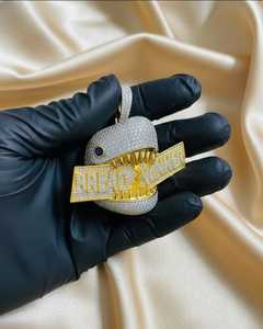Colgante de Búho Breadwinner de Plata 925 con Baño de Oro de 18K, Moissanita de Corte Brillante y Micro Pavé, Amuleto Hip Hop, Joyería Unisex, Regalo para - Product Image 6