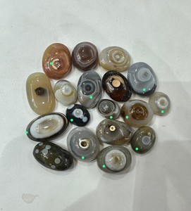 Venta al por mayor de cabujones de ágata natural en forma de ojo, corte ovalado, para meditación y fabricación de joyas - Product Image 1