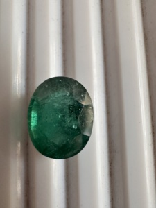 Piedra Preciosa Verde Ovalada de Corte Esmeralda de 6.96 Quilates de Primera Calidad para Diseño de Joyería Fina, Suministro de Piedras Preciosas al por Mayor B2B - Product Image 4