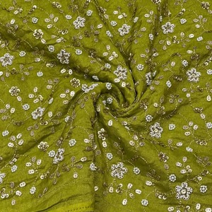 Tissu en soie brodé de perles de haute qualité pour robes de mariée et tenues de soirée, disponible pour une livraison mondiale - Product Image 6