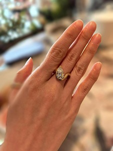 Anillo de Oro Amarillo de 14K con Diamante Cultivado en Laboratorio de 1 Ct, Corte Pera, Engaste de Garras, Claridad VVS+ Certificada por IGI, Diseño Minimalista para Mujer - Product Image 4