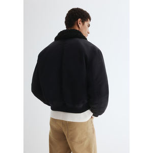 แจ็คเก็ตบอมเบอร์หนังแท้แบบกำหนดเองสำหรับผู้ชาย ปี 2026 ขายส่ง เสื้อกันหนาวกันน้ำ สตรีทแวร์  พร้อมปักโลโก้ตามสั่ง - Product Image 3