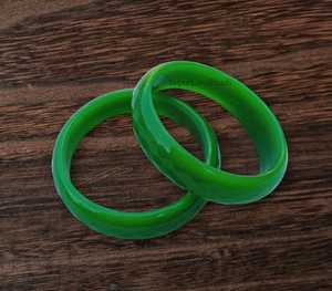Bracelets en résine verte, ronds, faits à la main, ensemble de bijoux artisanaux - Product Image 2